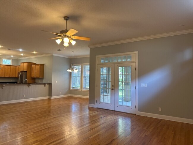 Building Photo - SOUTH TAMPA CUSTOM HOME
