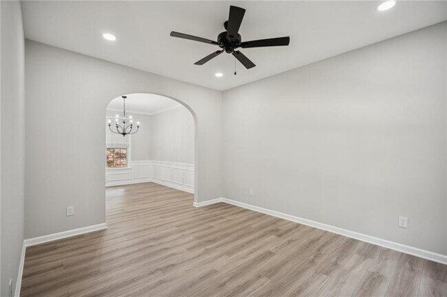 Building Photo - 165 Sable Pointe Dr