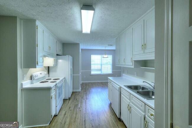Building Photo - 4160 Janel Ln