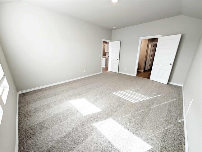 Building Photo - 2824 Firefly Dr