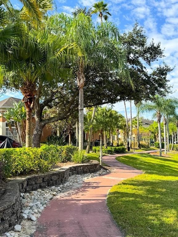 Building Photo - 1919 Summer Club Dr