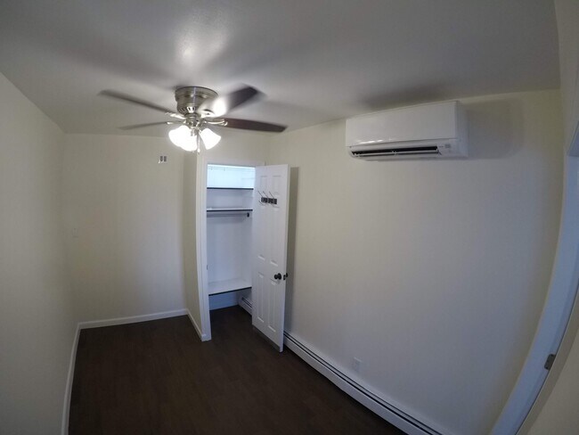 Building Photo - 1495 Gates Ave