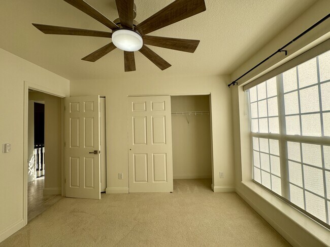 Building Photo - 220 Konawa Ln
