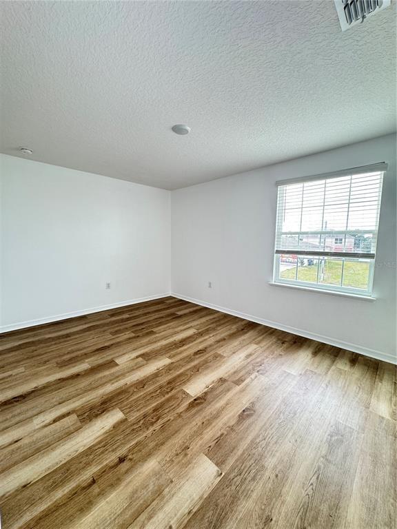 Building Photo - 803 James Dr