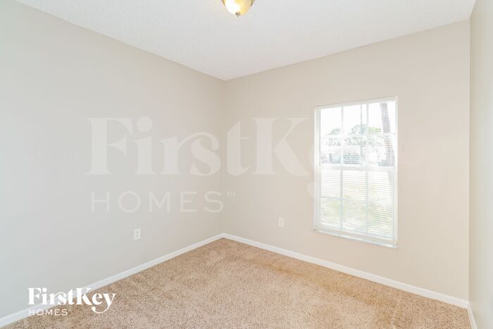 Building Photo - 1163 Schumann Dr