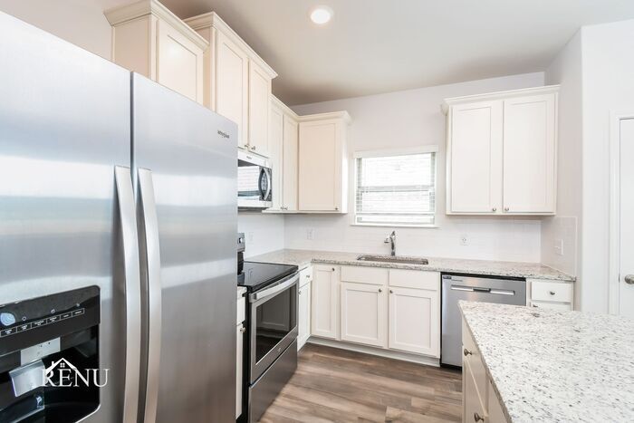 Building Photo - 1105 Wheatfield Ln