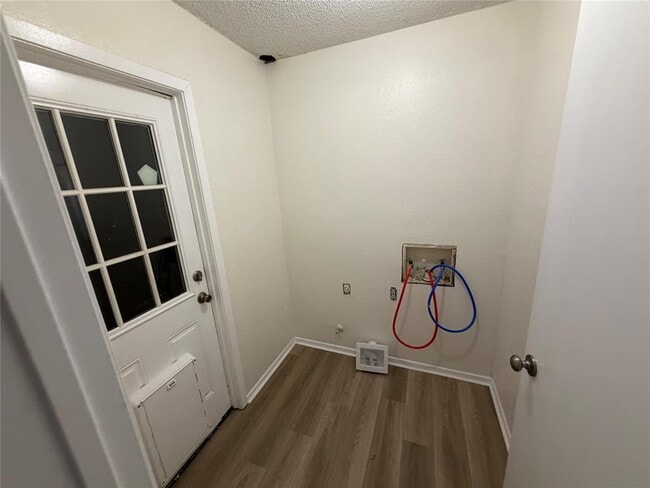 Building Photo - 1309 Radam Cir