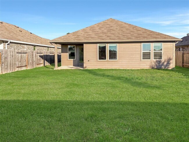 Building Photo - 5906 Warm Bungalow Ln