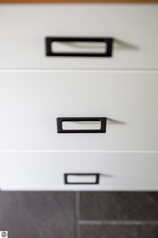 Building Photo - 828 Washington St