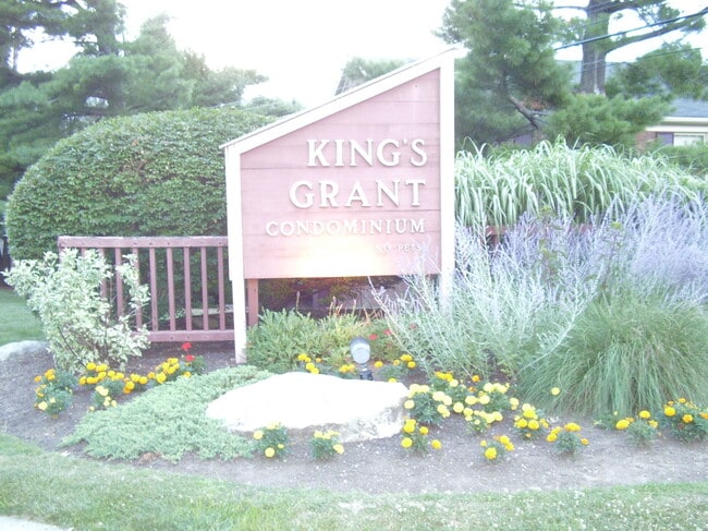 Entrance to Community - 1120 Chatham Park Dr