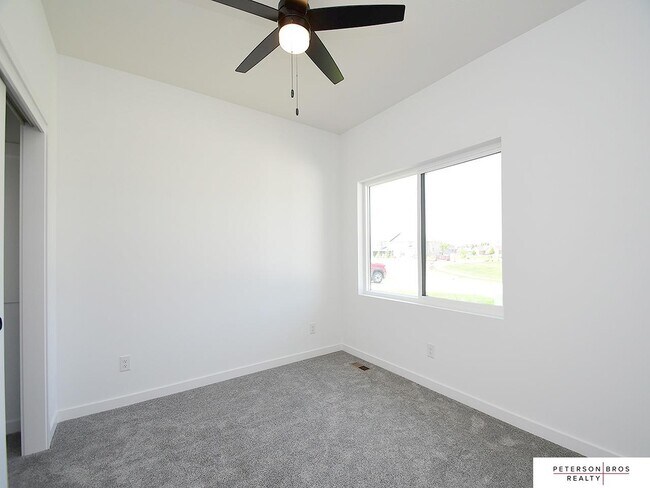 Building Photo - 14806 Bruning St