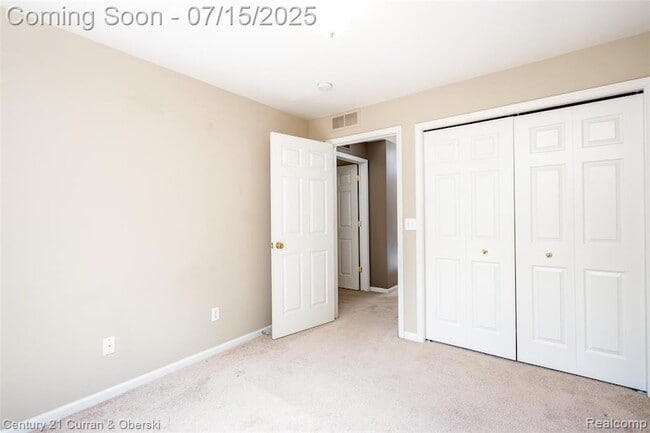 Building Photo - 39660 Rockcrest Ln