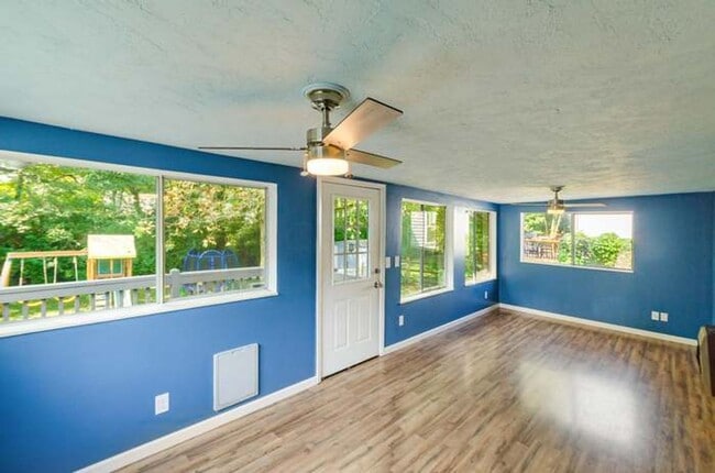 Building Photo - 3539 Westbay Dr