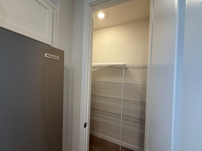 Building Photo - Brand New 2 bed/2.5 bath with 2-car garage...