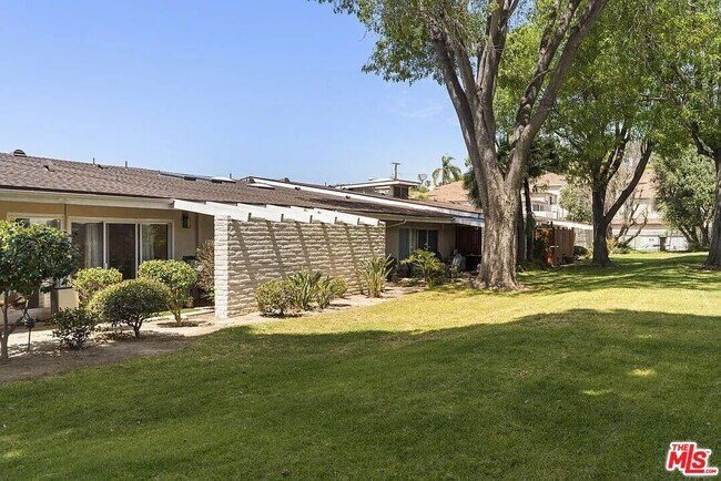 Building Photo - 3500 W Manchester Blvd