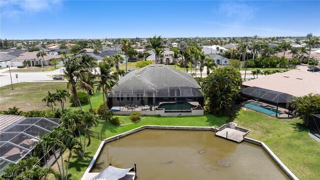 Building Photo - 4009 Chiquita Blvd S