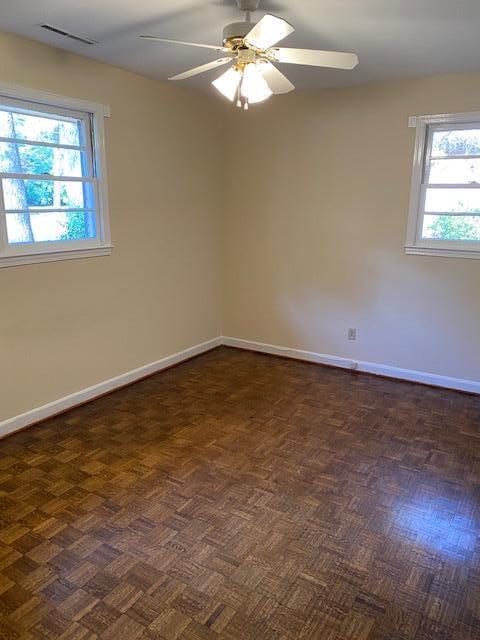 Building Photo - 126 Gayle St