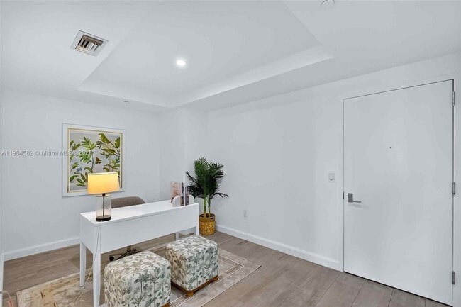 Building Photo - 45 SW 9th St