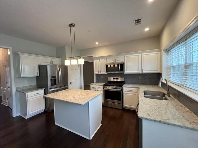 Building Photo - 230 Ascalon Ct