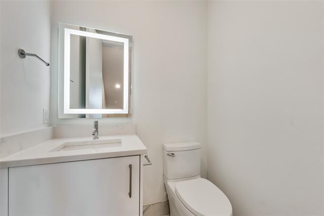 Building Photo - 1906 Annex Ave