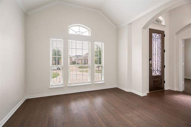 Building Photo - 112 Basswood Dr
