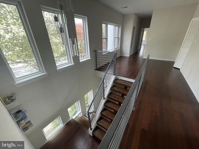 Building Photo - 8618 Jones Mill Rd