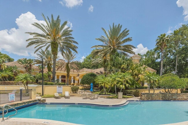 Building Photo - 1608 Legacy Park Dr