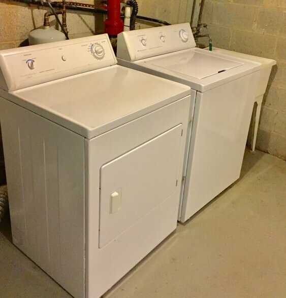 Washer & Dryer in basement - 1401 Whitpain Hls