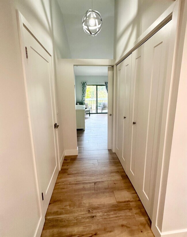 Building Photo - 11863 Wimbledon Cir