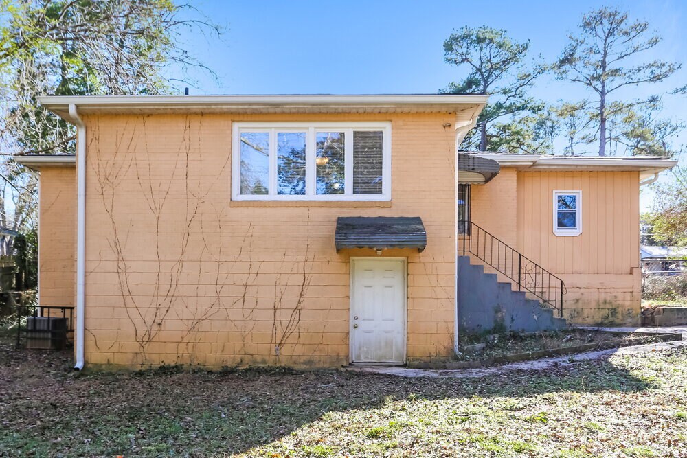 Building Photo - 3218 Bluebird Ln