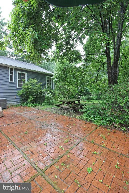 Building Photo - 5021 Hayload Ct