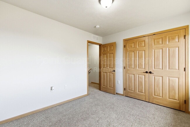 Building Photo - 2600 N Career Ave