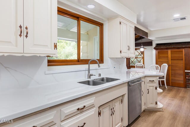 Building Photo - 2058 Lyans Dr
