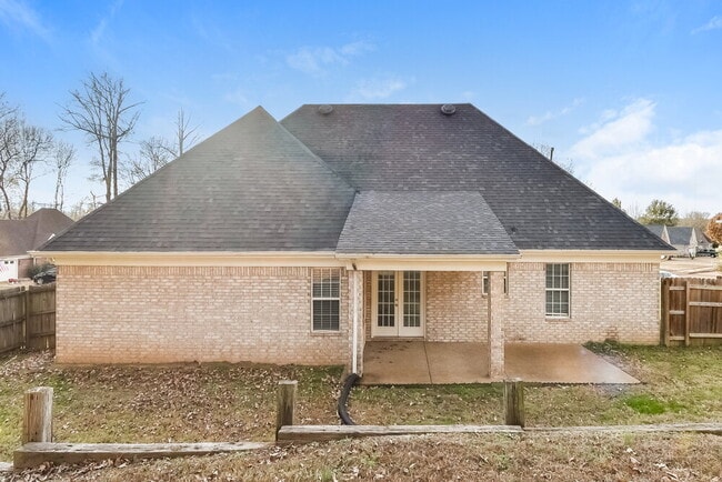 Building Photo - 184 Pebble Creek Cove E