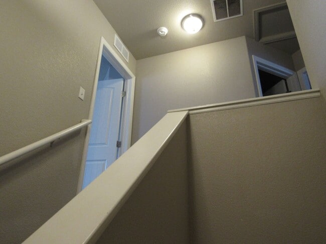 Building Photo - Charming 2 Story Doll House W/Unfinished Basement