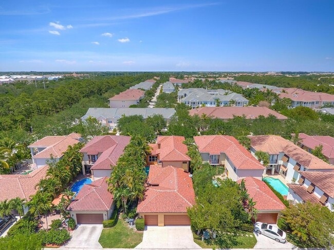 Building Photo - 106 Santiago Dr
