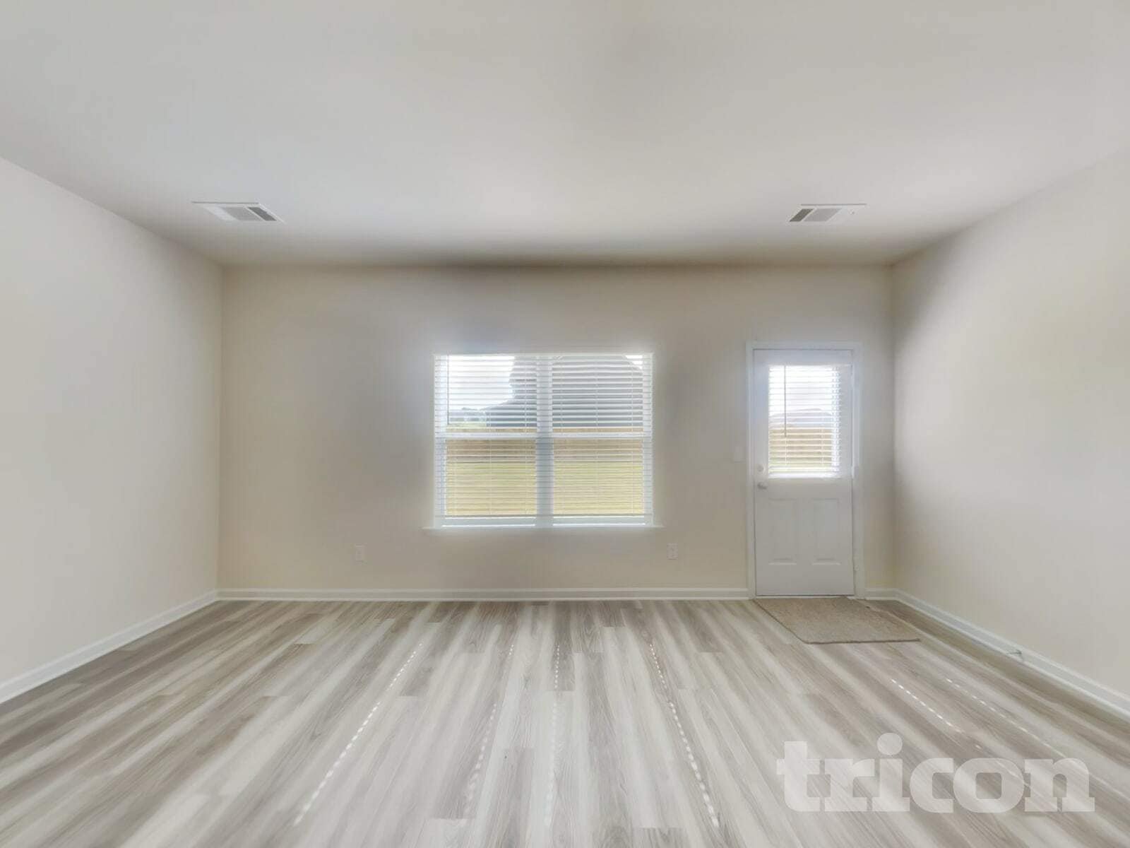 Building Photo - 307 Oliver Dr