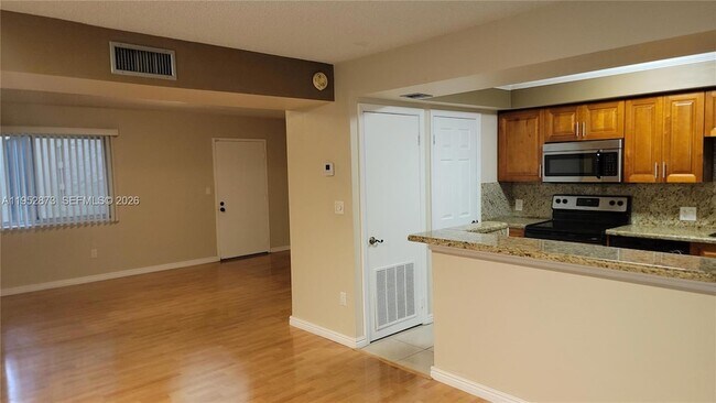 Building Photo - 8401 SW 107th Ave