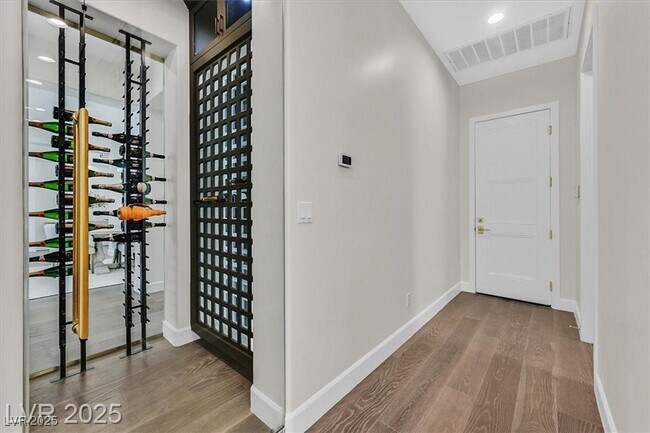 Building Photo - 11906 Port Labelle Dr