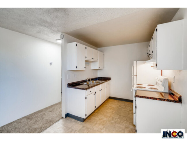Building Photo - 3680 S Lowell Blvd