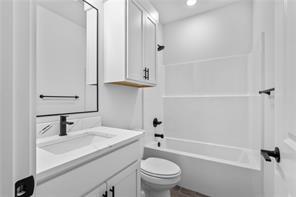 Building Photo - 146 N Banner Ave