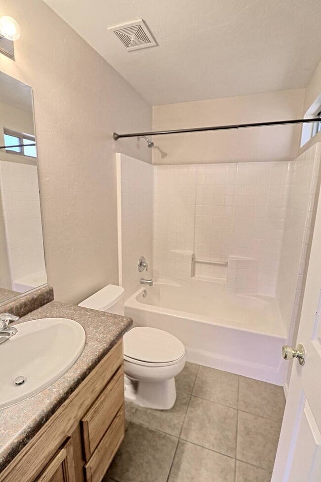 Building Photo - Rancho Sahuarita