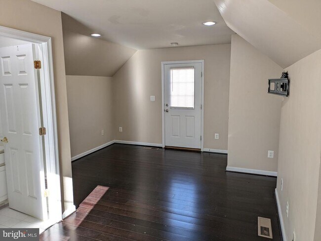 Building Photo - 21882 Brickshire Cir