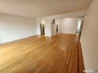 Building Photo - 2 Cook Close