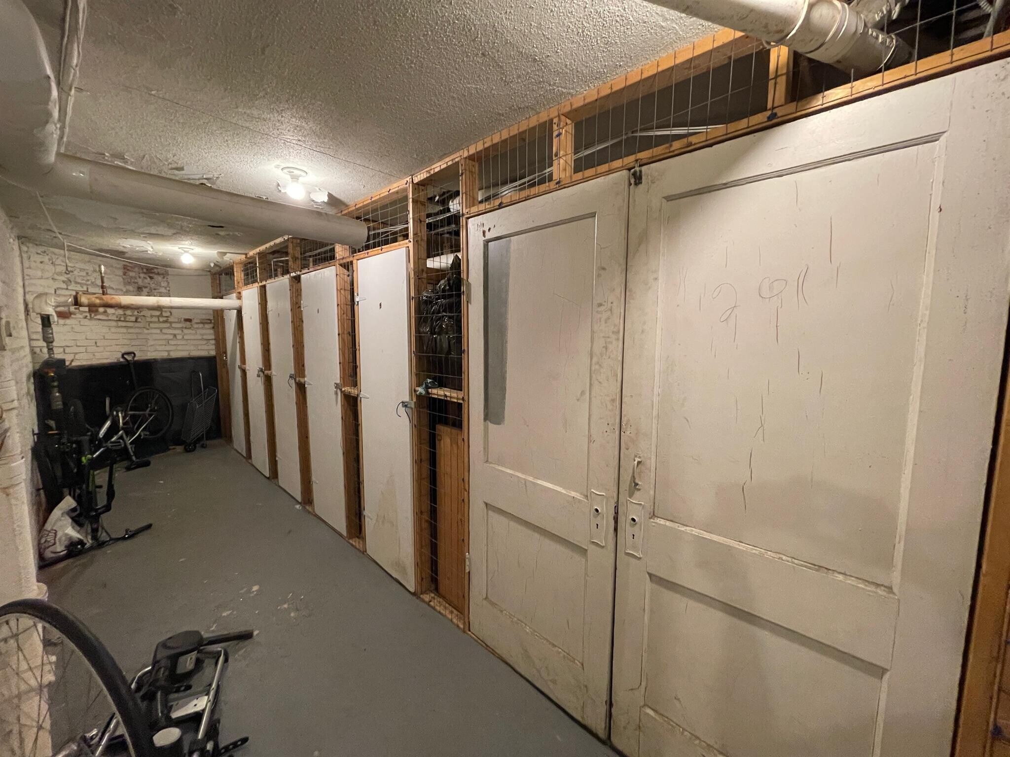 Building Photo - 331 Harvard St