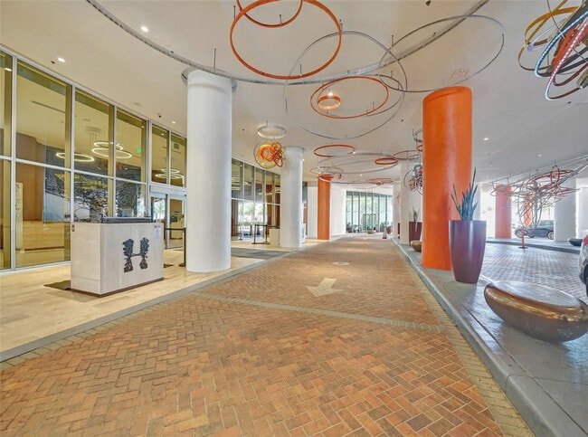 Building Photo - 4111 S Ocean Dr