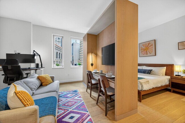 Building Photo - 84 William St