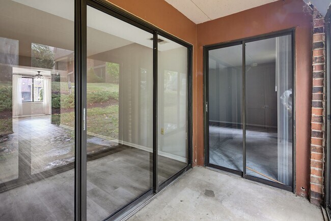 Building Photo - 5247 W Running Brook Rd