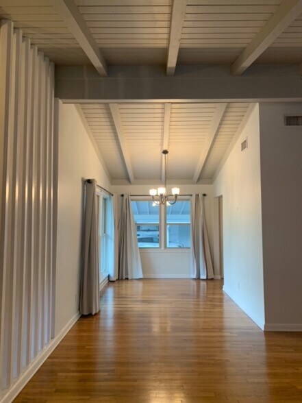 Building Photo - 3815 Gerhardt Dr