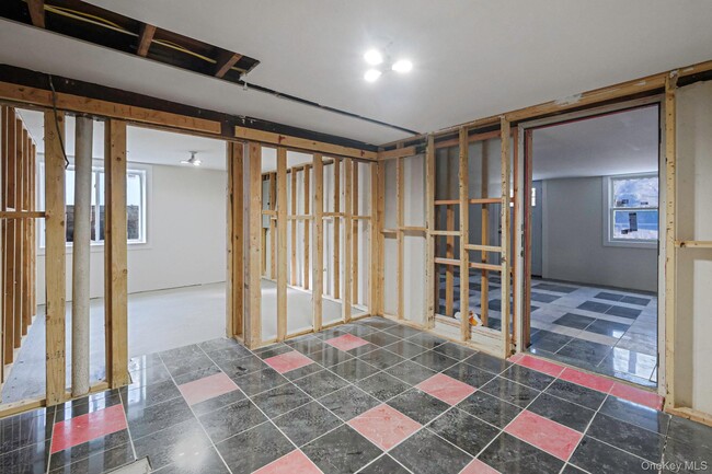 Building Photo - 46 Birch Ct